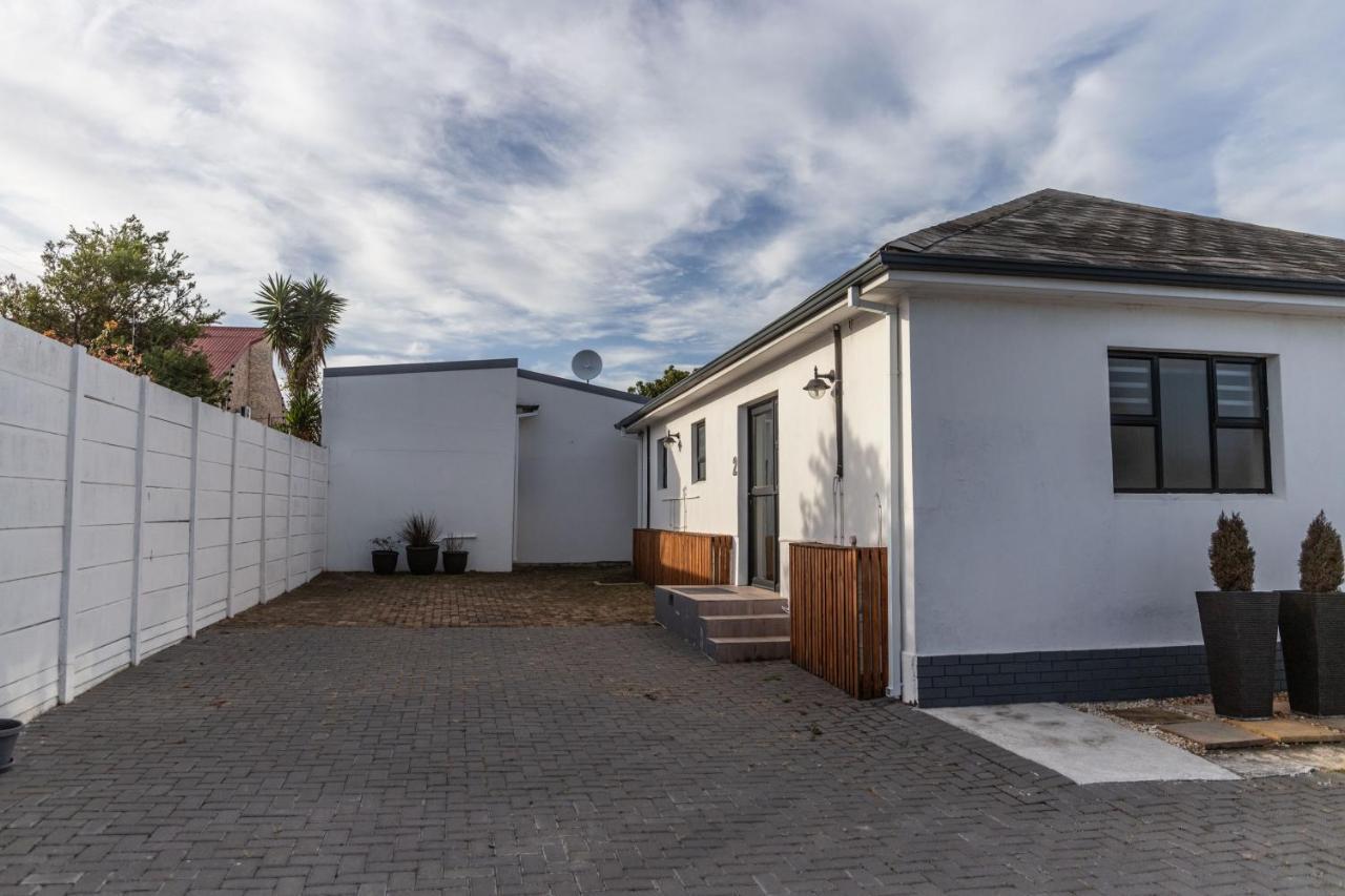 Cashmere Suites Port Elizabeth Exterior photo