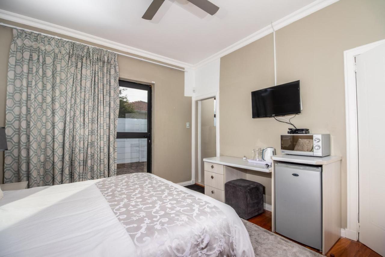 Cashmere Suites Port Elizabeth Exterior photo